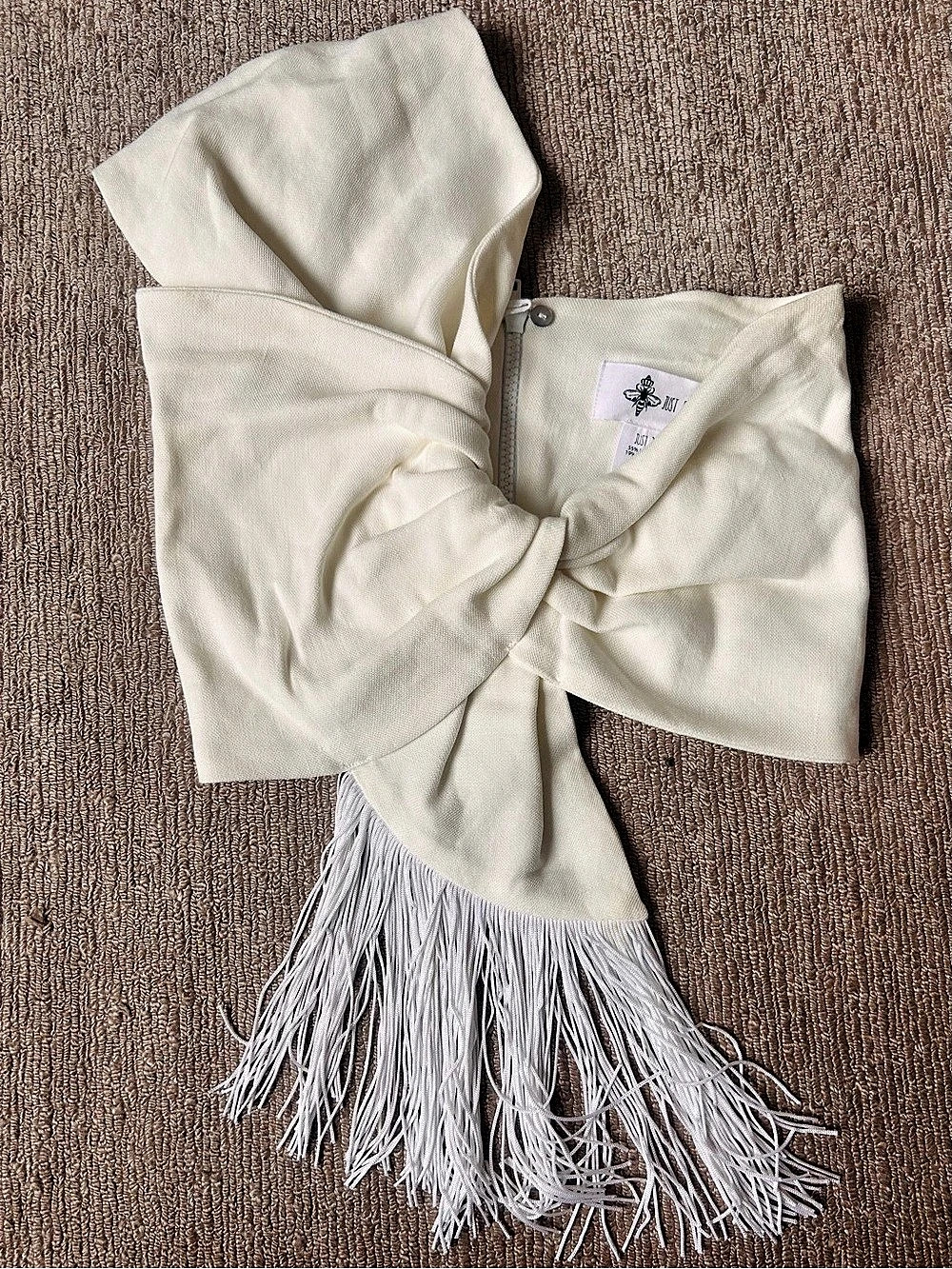 Just Bee Queen Fringe Scarf in Cream & Gray Size XS Like New